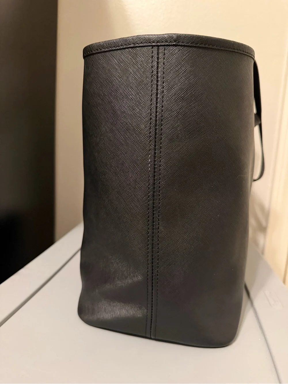 Michael Kors Black Jet Set Saffiano Leather Tote with Gold Hardware